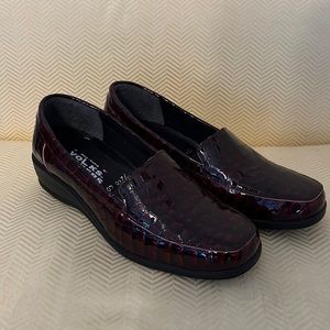 Volatile Women's Burgundy Loafers